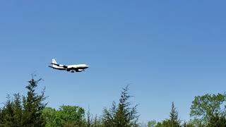 OC-135 Landing at Tinker AFB - KTIK