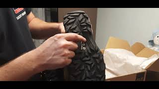 Unpacking Boots Jack Wolfskin Downhill Texapore Mid