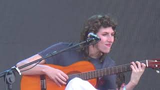 Aldous Harding -Treasure (Live @NOS PRMAVERA SOUND 2019)