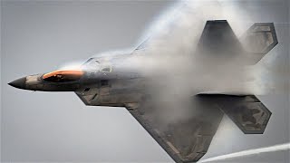 F-22 Raptor Crazy Maneuvers Demo! Highspeed Pass, Vertical Takeoff, Water Vapor