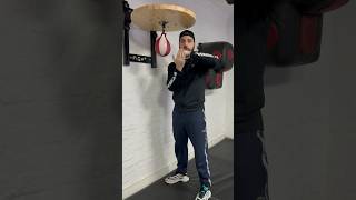 Работа на скорость , как научиться . Тренировка по боксу ⚡️ #бокс #boxing #shorts #speedbag #speed