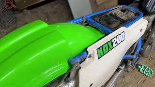 1990 kdx200 with kx500 plastics (part 1)