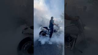 Harley Burnout Fail! Nearly Takes Out The Crowd!