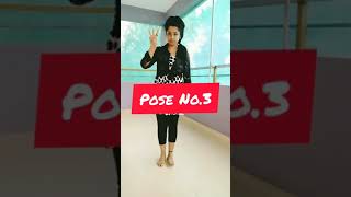 How to pose for Photoshoot || How to look cute in pictures || Aisha ❤️#shorts