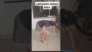 LIMPANDO MINHA ÁREA #faxinapensada #faxinacompleta #limpeza #faxineiro #faxina #faxinas #faxinao