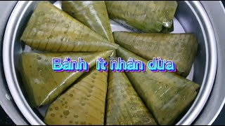 Cách làm bánh ít nhân dừa lá dứa