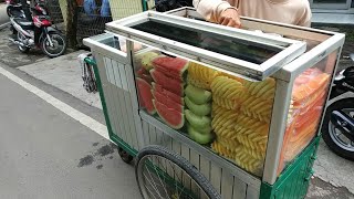 so fresh and spicy Khmer soul food (Rujak) Ala Indonesian street food yuks.