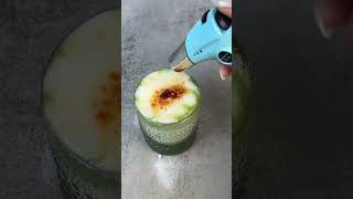 crème brûlée matcha latte #matcha #matchalatte #cremebrulee #matchapowder #icedmatcha #drinks