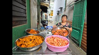 Bánh canh cua yếm bầu khách bay từ phương xa về Sài Gòn lùng lục cho bằng được