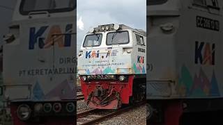 KA 5C Argo Wilis Berstiker Langka Hut KAI 77 Berangkat Dari Stasiun Tasikmalaya #huntingkeretaapi