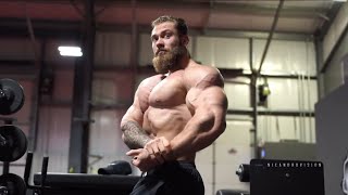 a fantástica dorsal de Chris bumstead #maromba #treinohard #treinopesado #bodybuilding #shorts