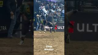 Ethan Winckler for 88.50 Points at the PBR Teams event in Brooklyn #cowboys #pbr #rodeo