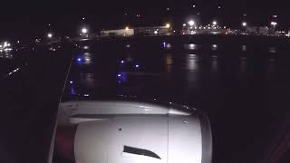 ==✈ LOT Polish Airlines | Embraer 190 | Night Landing at Vilnius ✈