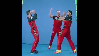 Virat kohli and Ab De villers and maxwell dancing together in IPL 2021