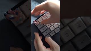 Install artisan keycaps without breaking 😨 #artisankeycaps #asmr #mechanicalkeyboard #cozygaming