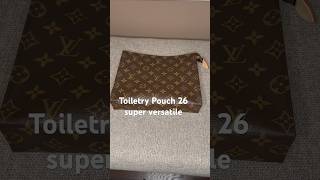 Louis Vuitton Trio Toiletry Pouch | Size 26 #louisvuitton #lvlover #gucci #guccibag #whatsinmybag