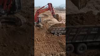 cutting soil from exvator