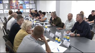 Начальник Херсонської ОВА Олександр Прокудін провів конференцію «Каховська ГЕС. Рік потому»