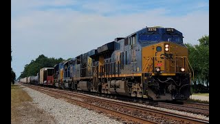 CSX M401-14 rolling SB in Coward, SC w/ ST70AH 8905 trailing in nice lashup