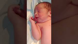 Just after birth baby cry #viralvideo #shortvideo #fashortnewborn