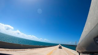 A drive down Highway 1 heading towards Key West