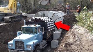 ट्रक के सहारे से देखें कैसे तैयार किया जाता है टनल   || Amazing Construction Tools