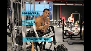 75 kg * 5 reps. Powerful set of arm curls. Natural bodybuilding