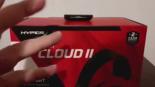 What's in the package? My new headset: HyperX Cloud II