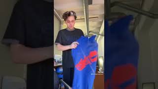 Hoodie unboxing