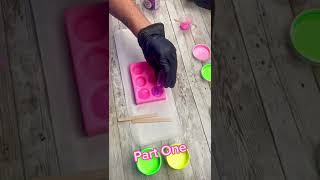 Pouring Macaroons | MOLD #Shorts