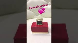 عطر رومانسي جداً ريحته لا توصف قوي بأناقه يحتاج عشاء رومانسي ع اضواء الشموع🕯💓