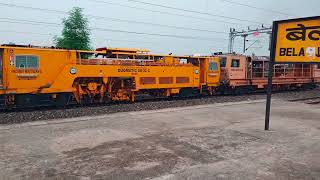 Indian Railway lover_@Dhananjay#..super_#express #train_#belaganj station long video🚂🚃🚃