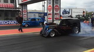 Outlaw Anglia Ginner and Cliff burnout