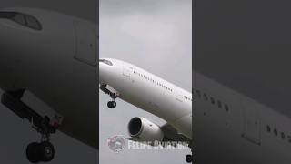 Mais uma decolagem do Airbus A330-900neo da Azul linhas aéreas Albino. #viral #short #shorts