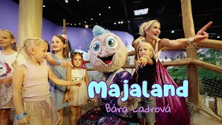 Bára Ladrová - MAJALAND