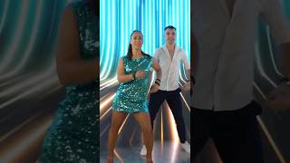 Сальса! Огненная парочка 🔥😁! #shorts #salsa #dance #ladystyle #latina #socialdanceworld #сальса