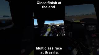 Very close race finish at the end of a multiclass race at Brasília!