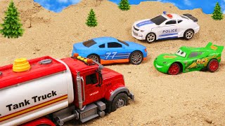 Police Car Rescue The excavator from the pit with crane truck | Toy car story | ENJO Mini Farm