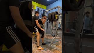 #170kg #3 #squats #gym #short #fitnessaddict #exercisemotivation #fitness