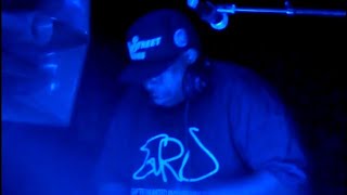 DJ Premier Scratching the turntables @ The Mid Chicago, Illinois USA from 6-17-2016 thru 6-18-2016.