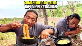 MASAK MIE NYEMEK CABE IJO DI ALAM #berpetualang #mukbang #cooking #survival