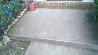 Pressure Washing concrete without detergents: algae, mildew and moss removal