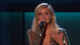 Kelsea Ballerini performs "Love Me Like You Mean It, Dibs & Peter Pan" live in concert 2017 HD 1080p