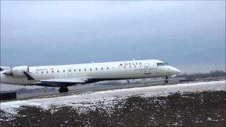 HD Delta Connection CRJ-700 Taxi and Takeoff at KBUF (FEATURING Colin Chambers)