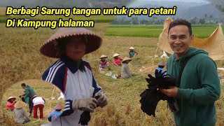 Berbagi Sarung tangan untuk para petani di kampung halaman @irwanfauna