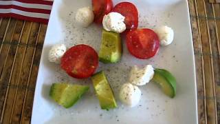 Atkins Snack - Tomato, Avocado & Mozzarella salad