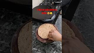 Indian Roti love ❤️😍#shorts #shortsfeed #viral #howtostyle #howtomake #roti #cooking #viralvideo #yt