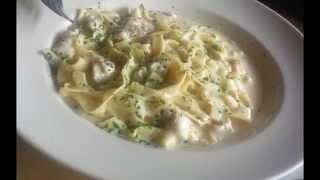 CHEESECAKE FACTORY'S CHIX FETTUCCINI ALFREDO