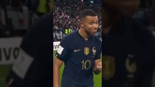 Kylian Mbappè 🇲🇫🇲🇫🇲🇫. Iscrivetevi per altri video è shorts 🦈⚽.#shorts#calcio#mbappè