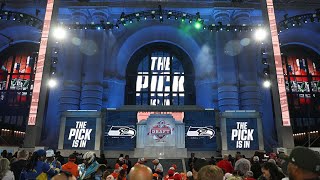 Who Should the Seahawks Draft with their first round pick?